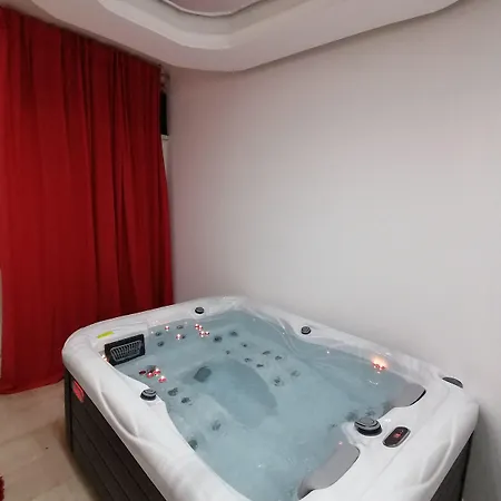 Maison Rinaldi Srl فندق مبيت وإفطار